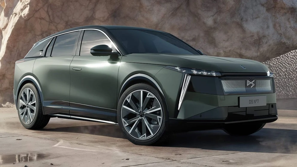 DS Nº7 E-Tense. Kilde: motor.es