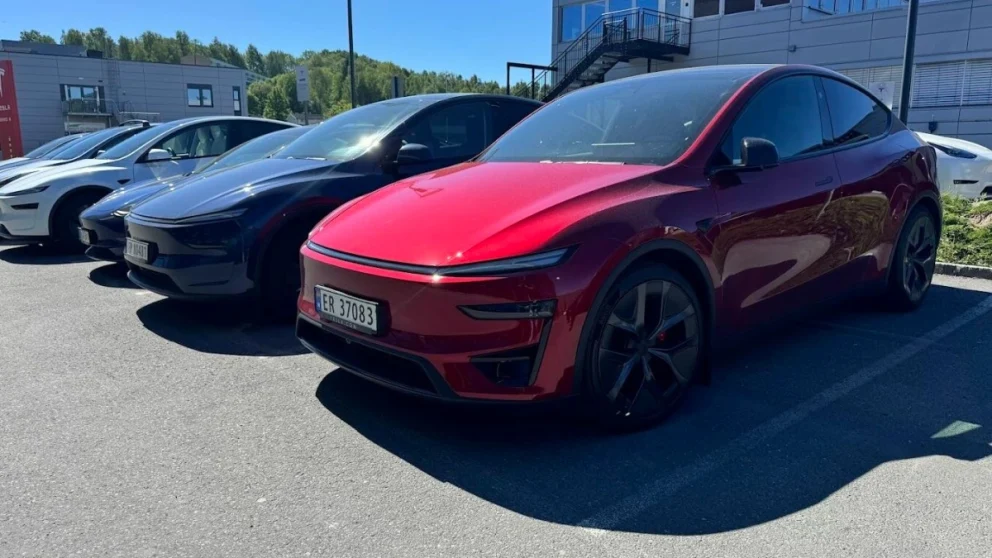 Broom testet plassen i Teslas nye sjuseter – her er hva de fant