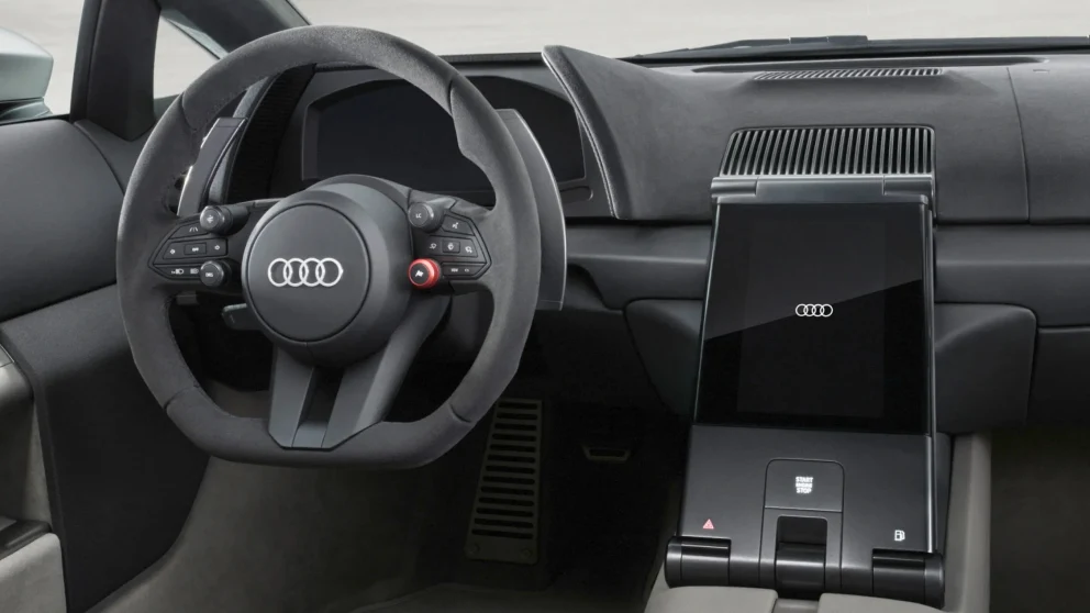 Audi snur: fysiske knapper og skikkelige materialer er på vei tilbake i kupeen