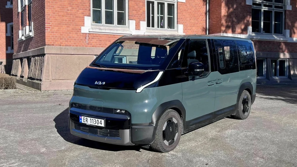 Peugeot E-5008: En av svært få elektriske sjusetere – og det merkes