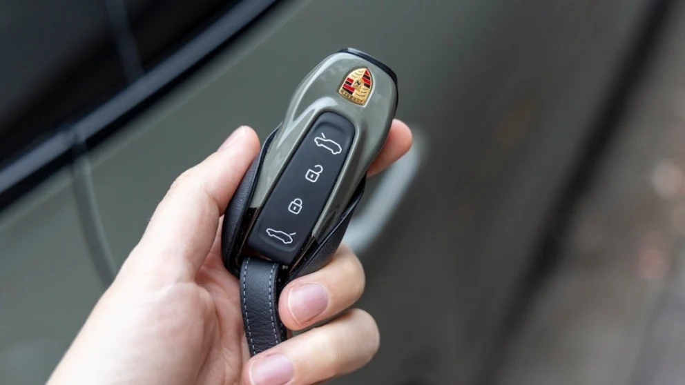 Porsche Cayenne Electric er testet – men hva er kompromisset?