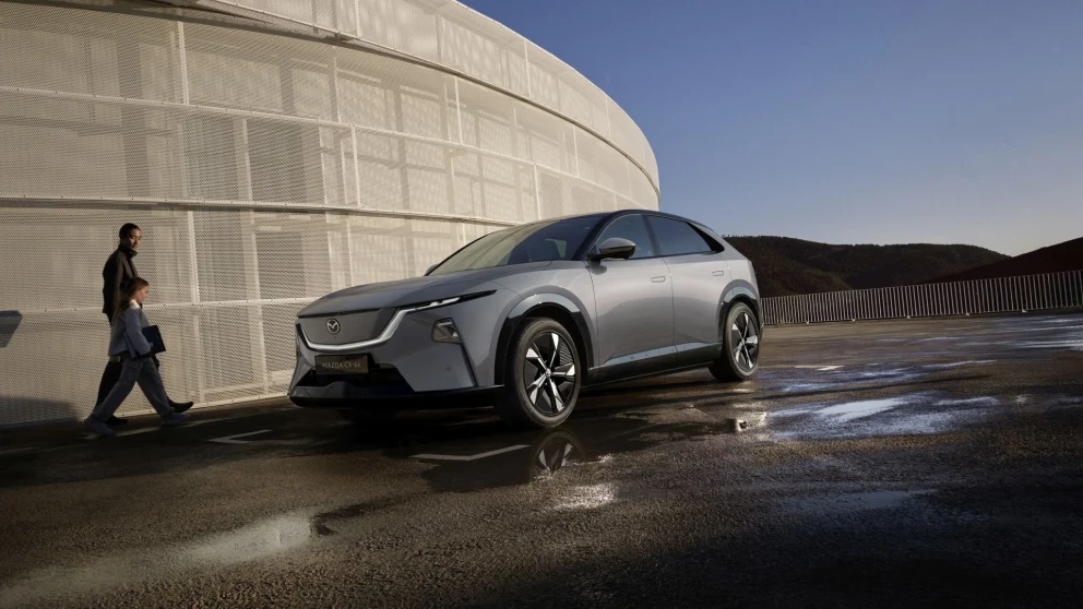Mazda CX-6e kommer til Europa i sommer – her er prisen og spesifikasjonene
