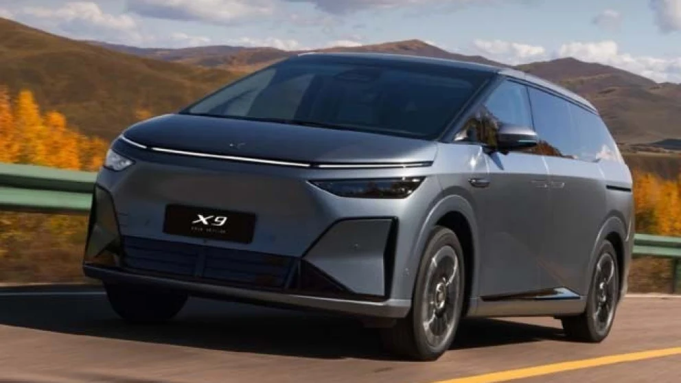 Xpeng X9 lanseres i Storbritannia: sju seter, 800 volt og opptil 615 km rekkevidde
