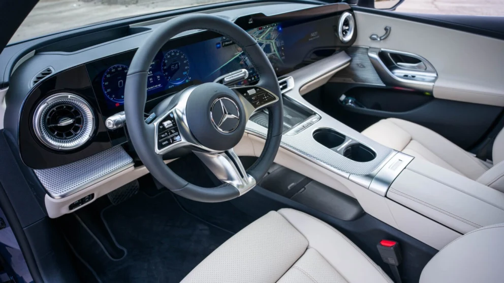 Mercedes-Benz legger internasjonal presselansering av elektrisk C-klasse til Finland