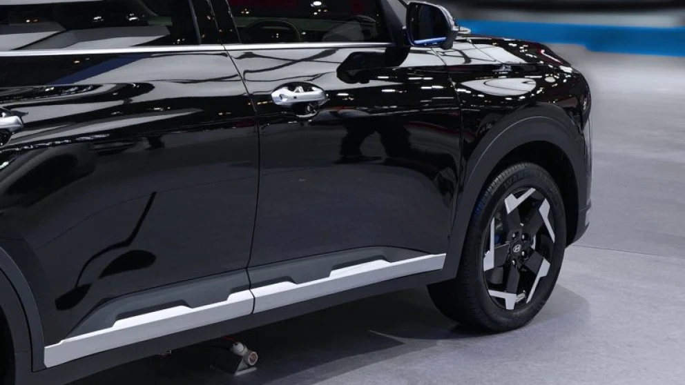 Hyundai avduker elektrisk syvseters minivan: Neira-konseptet vises frem i Indonesia