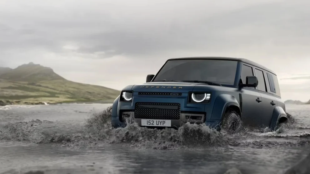 JLR utsetter elektrisk Defender med to år