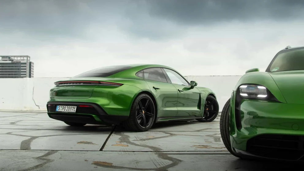 Porsche avviser utfasing av Taycan – men slanker modellprogrammet