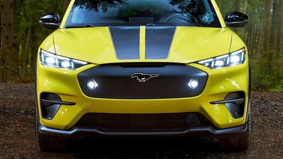 Ford-varslet fiks kan ha gjort Mach-E farligere
