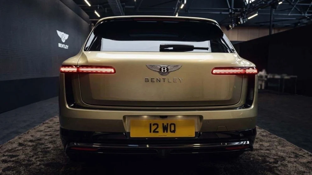 Bentley Torcal lekket ut uten kamuflasje — her er den før premieren