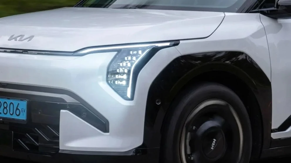 Kia EV5 tilbakekalles for løse bakseteskruer