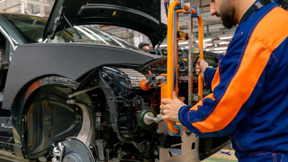 Nå kommer det opplysninger om store utfordringer med elbilmotorproduksjonen i en ny fabrikk.. Kilde: carup.se