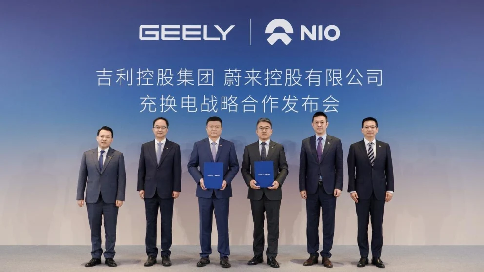 Geely Holding kjøper seg inn i NIO Power – skal utvikle batteribytte og koble sammen ladenettverk