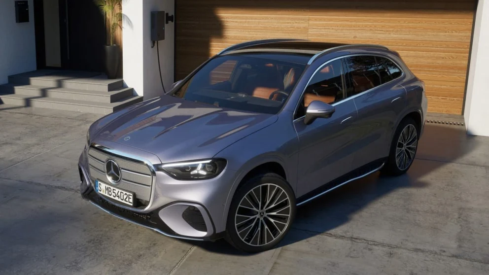 Mercedes starter V2G for privatkunder i Tyskland – bilen blir en del av strømnettet