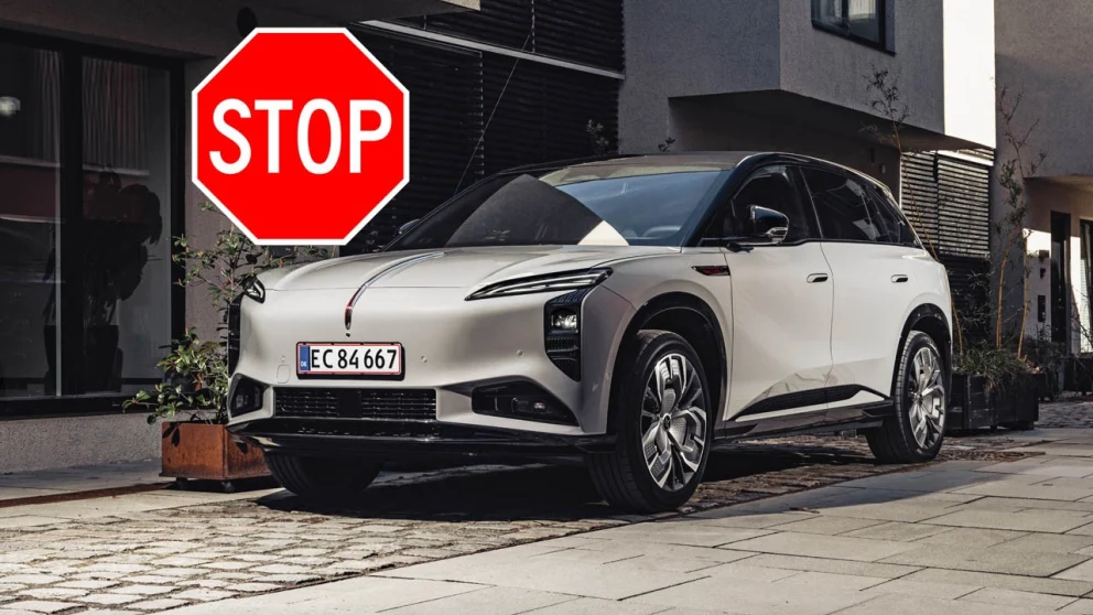 Hongqi gir opp å fikse farlig ACC-feil: 253 biler mister adaptiv cruisekontroll permanent