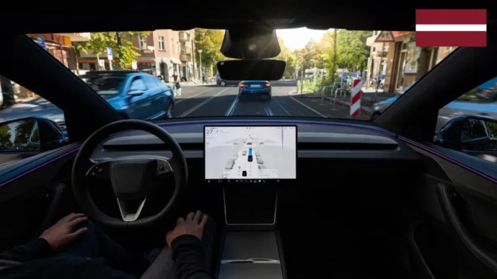 Tesla FSD godkjent i Latvia som EU-land nummer ti