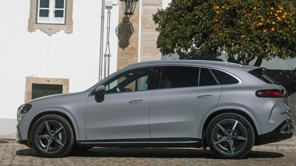 Stjernemerket vil lansere den nye elektriske GLC 200 i 2027.. Kilde: motor.es