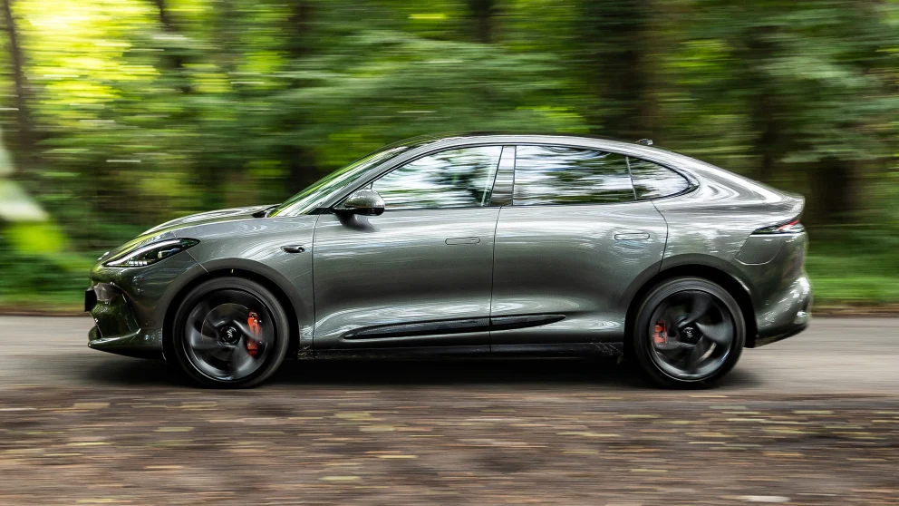 MG IM6 lanseres i Europa: 800 volt, 553 kW og pris fra 56.990 euro