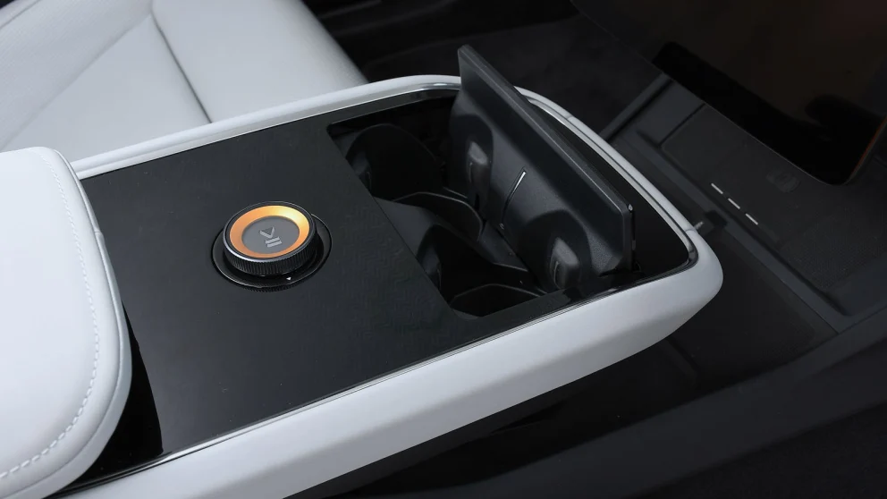 Polestar 5: Komfortabel langtur-GT som kan trekke henger, men har lite bagasjerom