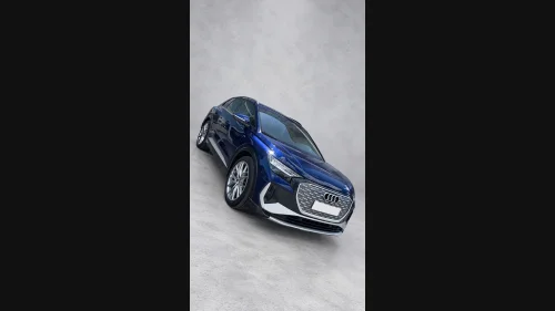 AUDI Q4 50 E TRON 50 quattro Adv. S-Line