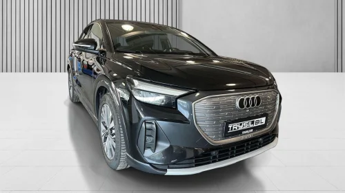 AUDI Q4 50 E TRON 50 Quattro Business/Ass plus/LED/Krok/Varmepumpe ++