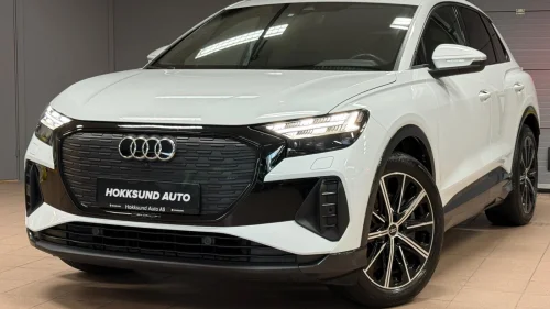 AUDI Q4 45 E TRON 45 Quattro 2x S-Line/Krok/Matrix/Sonos/Varmepumpe/Acc