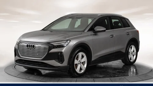 AUDI Q4 45 E TRON 45 quattro - Pano, SONOS, S Line, Matrix, R.Kam