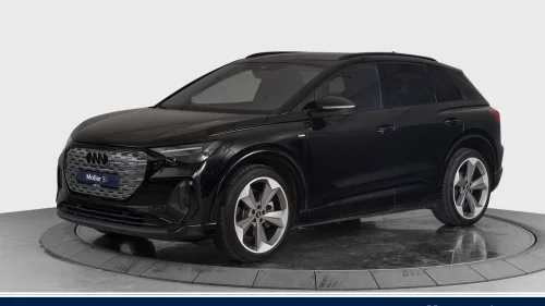 AUDI Q4 55 e-tron 55 quattro Edtition S Line - HUD, Sonos, Krok, Matrix