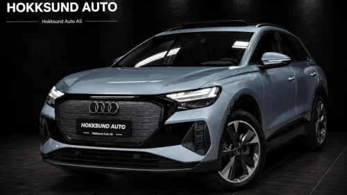 AUDI Q4 55 e-tron 55 Quattro S-Line/ MATRIX / 360 / SONOS / PANO/ R.VARME