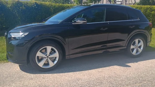 AUDI Q4 e-tron quattro Quattro  Pro med masse utstyr! HUD, sonos, elseter, S+V