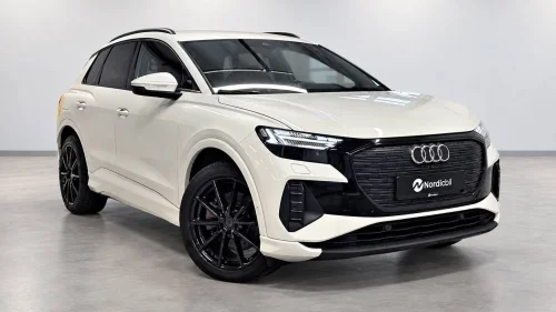 AUDI Q4 50 E TRON Quattro Advanced - Sonos - H.feste - Skinn -  A.Cruise