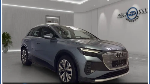 AUDI Q4 50 E TRON 50 - Quattro - Advanced Business - Krok - Skinn -