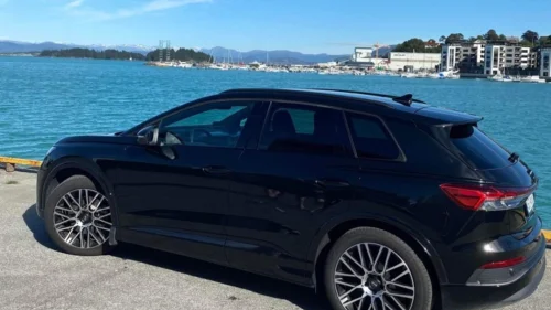 AUDI Q4 50 E TRON Q4 50 E TRON, S-LINE, LED MATRIX, SONOS, KROK