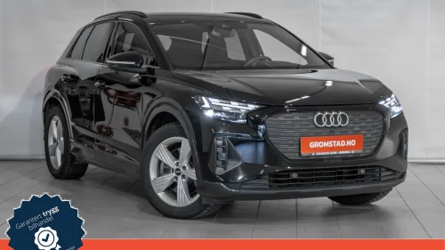 AUDI Q4 50 E TRON 50 quattro Business Edition Matrix/Krok/Kamera/Sonos