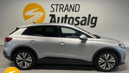 AUDI Q4 50 E TRON 50 quattro Norsk S line Sonos Sportsseter Ryggekamera