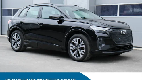 AUDI Q4 45 E TRON 45 quattro - Sort optikk/Sportsseter/Sonos +++