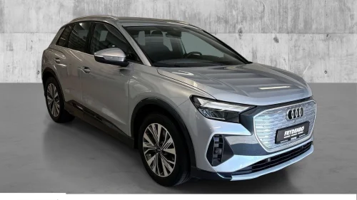 AUDI Q4 50 E TRON 50 quattro R.KAM|ADVKEY|KOMFROTPK++