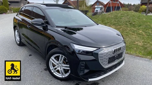 AUDI Q4 50 E TRON 50 Quattro Adv. Business V.pumpe/Pano/Sonos/Navi/Krok