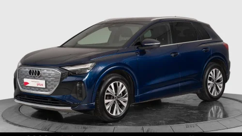 AUDI Q4 45 E TRON 45 quattro Business plus Ryggekamera, Krok,Navi, ACC+++
