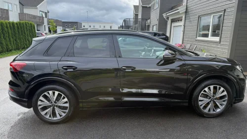 AUDI Q4 50 E TRON 50 Sportback quattro Adv. Bus. plus
