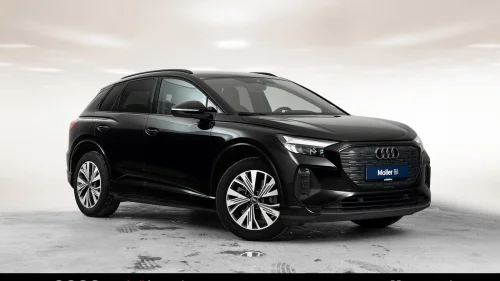 AUDI Q4 45 E TRON 45 quattro Ryggekamera-Hengerfeste-Utvidet Sort optikk
