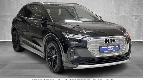 AUDI Q4 50 E TRON quattro. Hengerfeste, Parkvarmer, Navi, DAB, 360