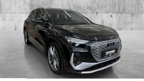AUDI Q4 55 e-tron 55 quattro S-Line H.FESTE|LEDMATRIX|HUD|SONOS|AMBIENTE+