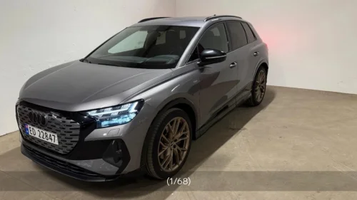 AUDI Q4 50 E TRON 50 quattro Adv. S-Line/Black Edition.