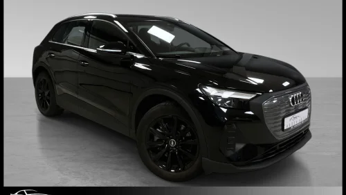 AUDI Q4 45 e-tron 45 4x4/Sport/ACC/Krok/Navi/Keyless/Kam/Carplay/PDC/2x19