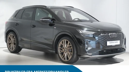 AUDI Q4 45 e-tron 45 quattro Edition S line (K) ACC,KROK,MATRIX,NAVI