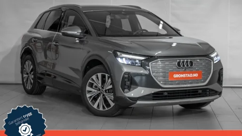 AUDI Q4 55 e-tron 55 quattro S line Plus Krok/Kamera/LED/ACC