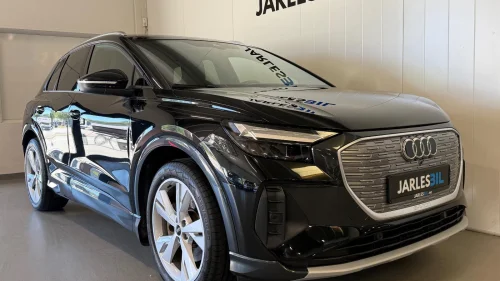 AUDI Q4 50 E TRON 50 Quattro /ACC/LED/Kamera/Sonos/Skinn/Varmeratt/Navi