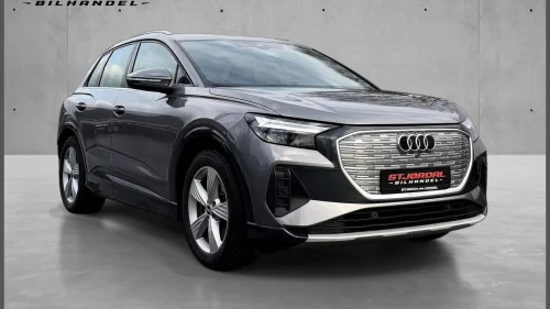 AUDI Q4 50 E TRON 50 // Typhoon Grey Metallic // Nybilgaranti