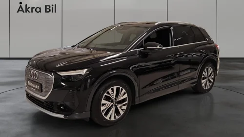 AUDI Q4 50 E TRON Q4 50 Advance Quattro *VRAKPANT*/LED/Kamera/ACC/CarPlay