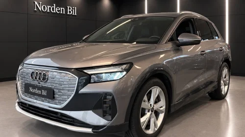 AUDI Q4 50 E TRON 50 quattro  / skinn / lav.km/  | Gode dekk / Hengerfest